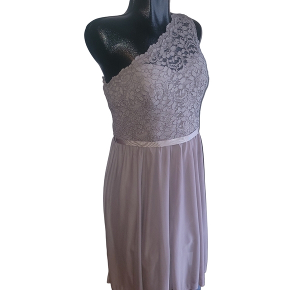 Davids Bridal Pale Rose Lace One-Shoulder Dress 14 - Picture 3 of 7